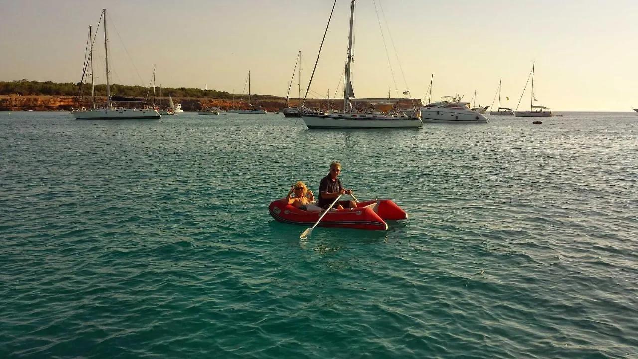 Stay On A Beautiful Ocean Going Classic Schooner! Barcelone Espagne
