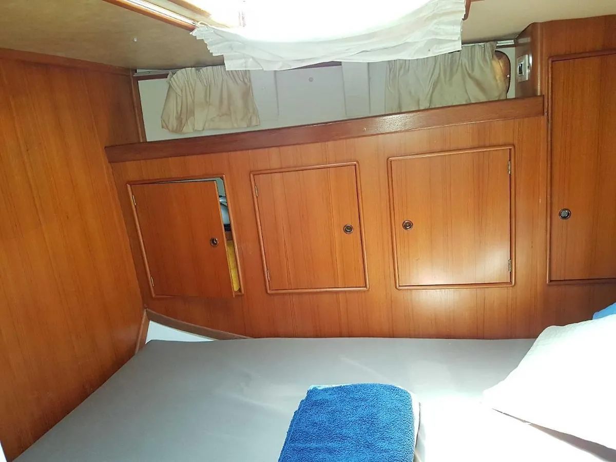 Bateau-hôtel Stay On A Beautiful Ocean Going Classic Schooner! Barcelone